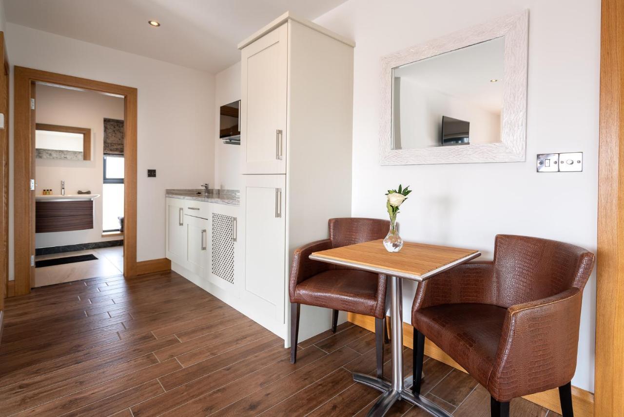 Antrim House Guest Rooms & Suites (Adults Only) Portrush Exterior foto